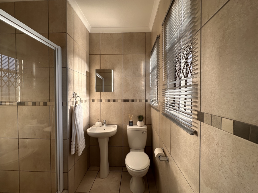 3 Bedroom Property for Sale in Waterkloof Hill Estate North West